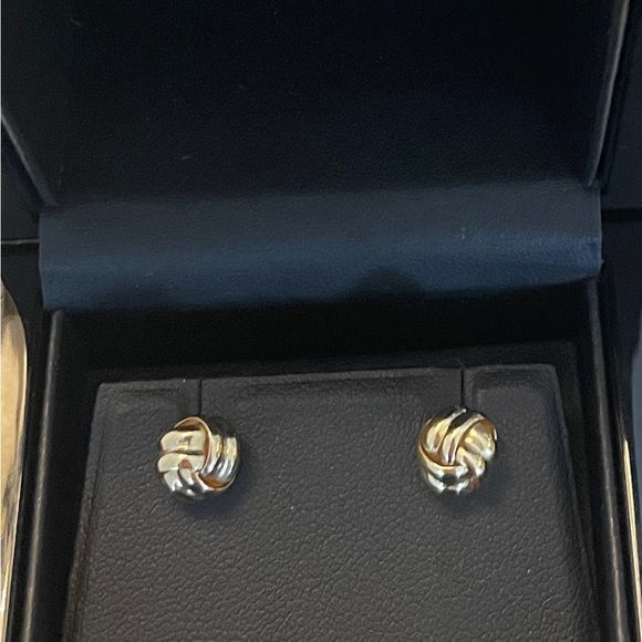 18K ITALIAN GOLD LOVE KNOTS - Picture 3 of 8
